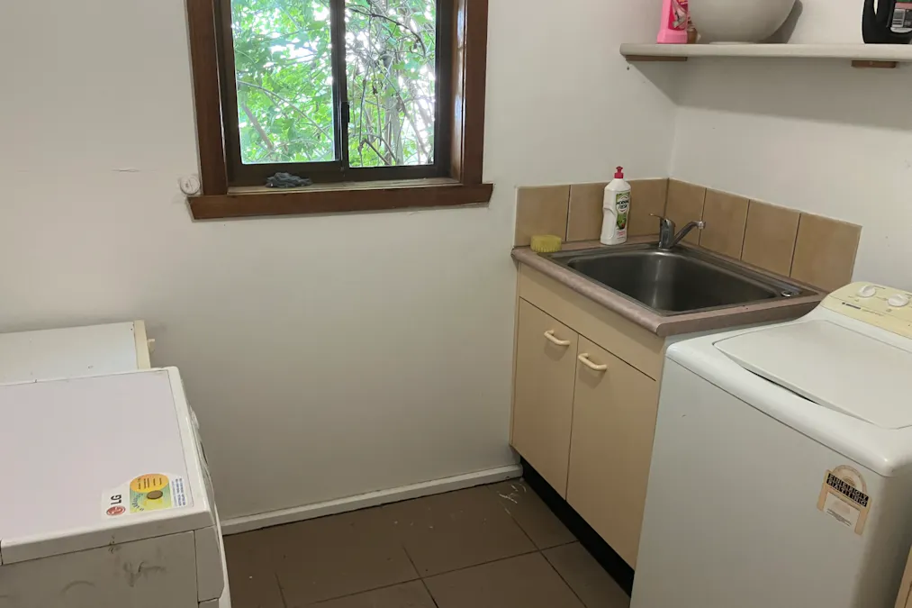 25 Elizabeth Street, Edenhope, VIC, 3318 - Image 11