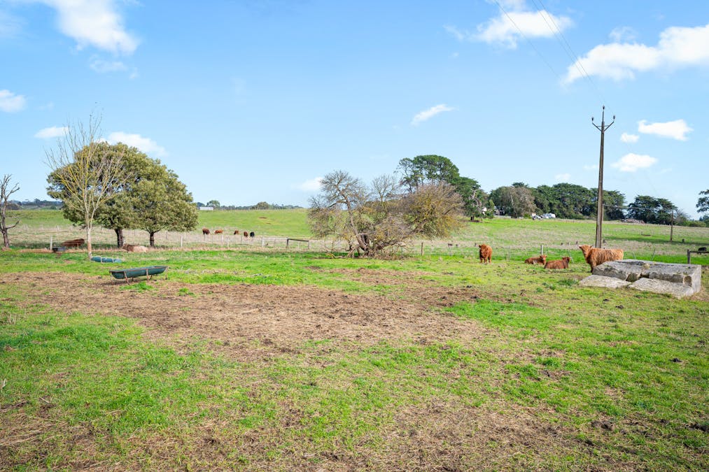 33 Peweena Road, Mil Lel, SA, 5291 - Image 17
