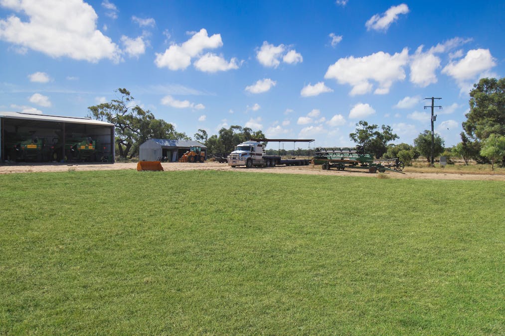 25533 Sturt Highway, Hay, NSW, 2711 - Image 15