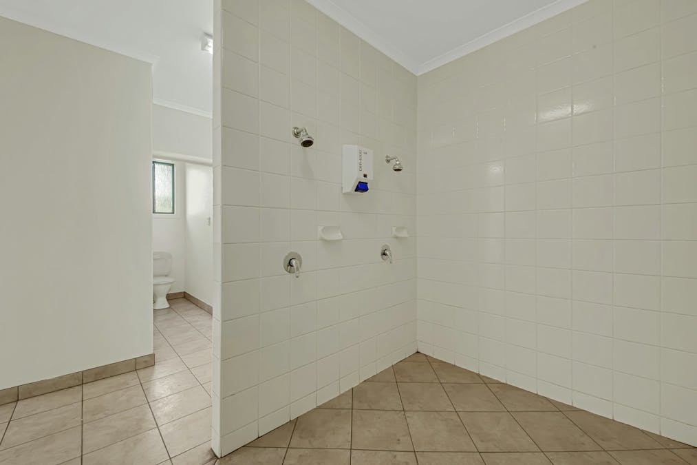 10 Bassett Street, Callemondah, QLD, 4680 - Image 5