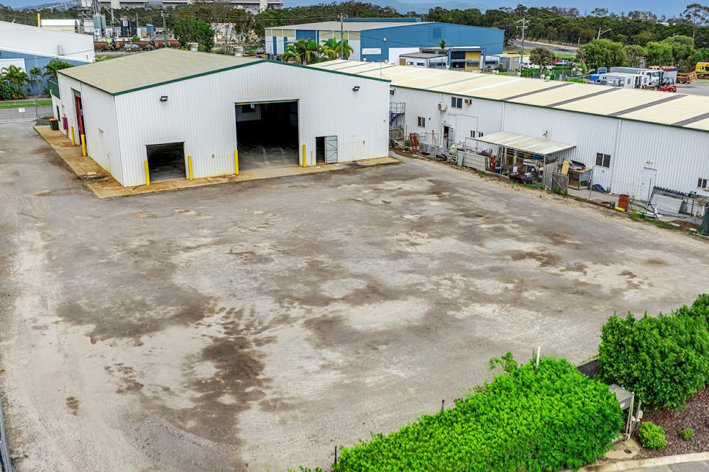 10 Bassett Street, Callemondah, QLD, 4680 - Image 9