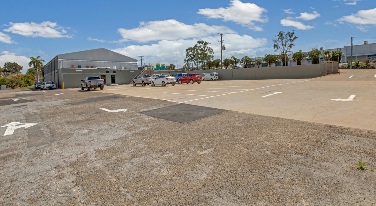 37 Benaraby Road, Toolooa, QLD, 4680 - Image 13
