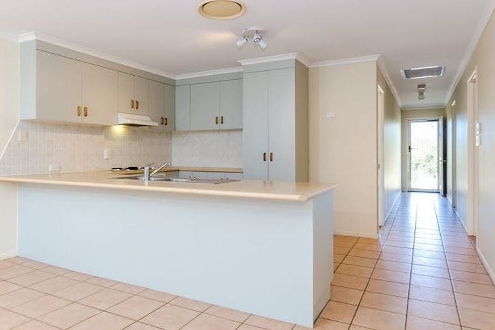 65A Penda Avenue, Gladstone Central, QLD, 4680 - Image 3