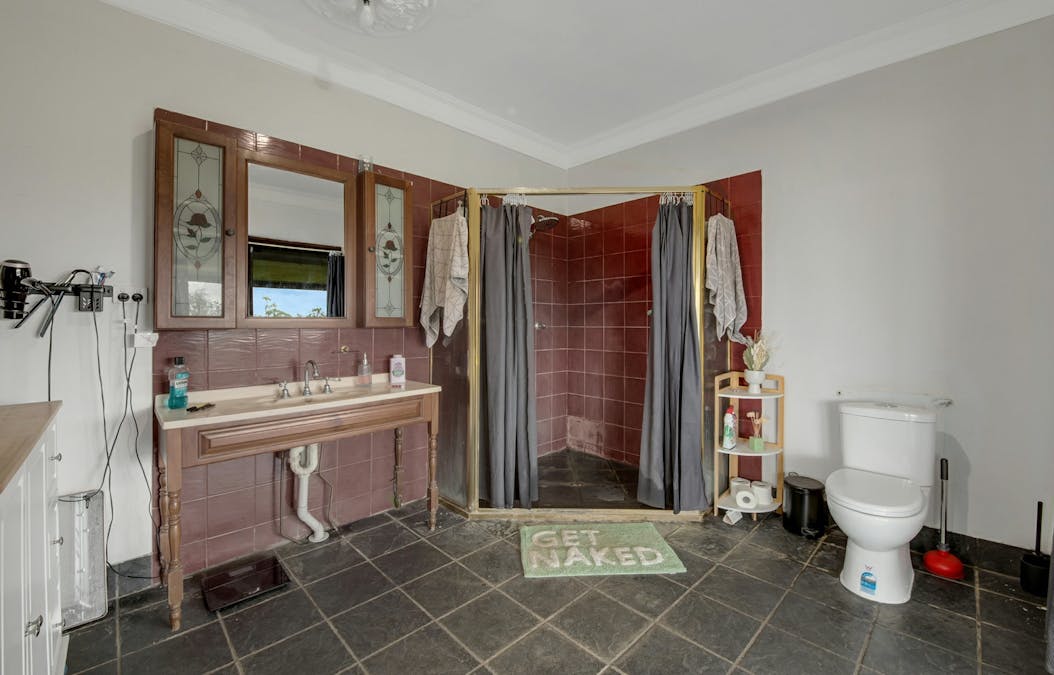 187 Malahoff Road, West Stowe, QLD, 4680 - Image 11