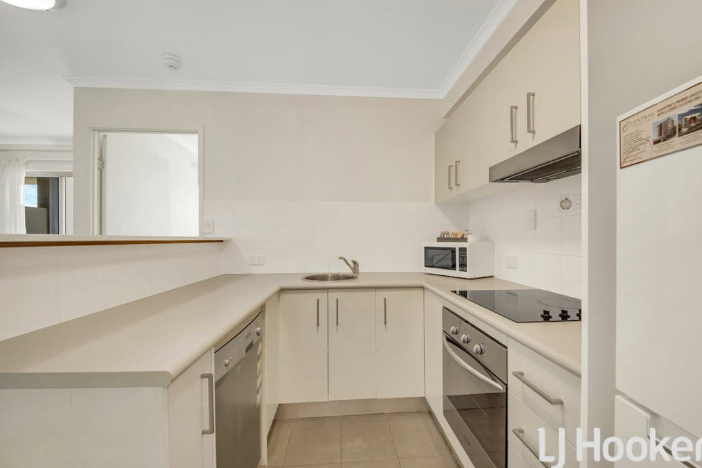 Unit 407/66 Oaka Lane, Gladstone Central, QLD, 4680 - Image 8