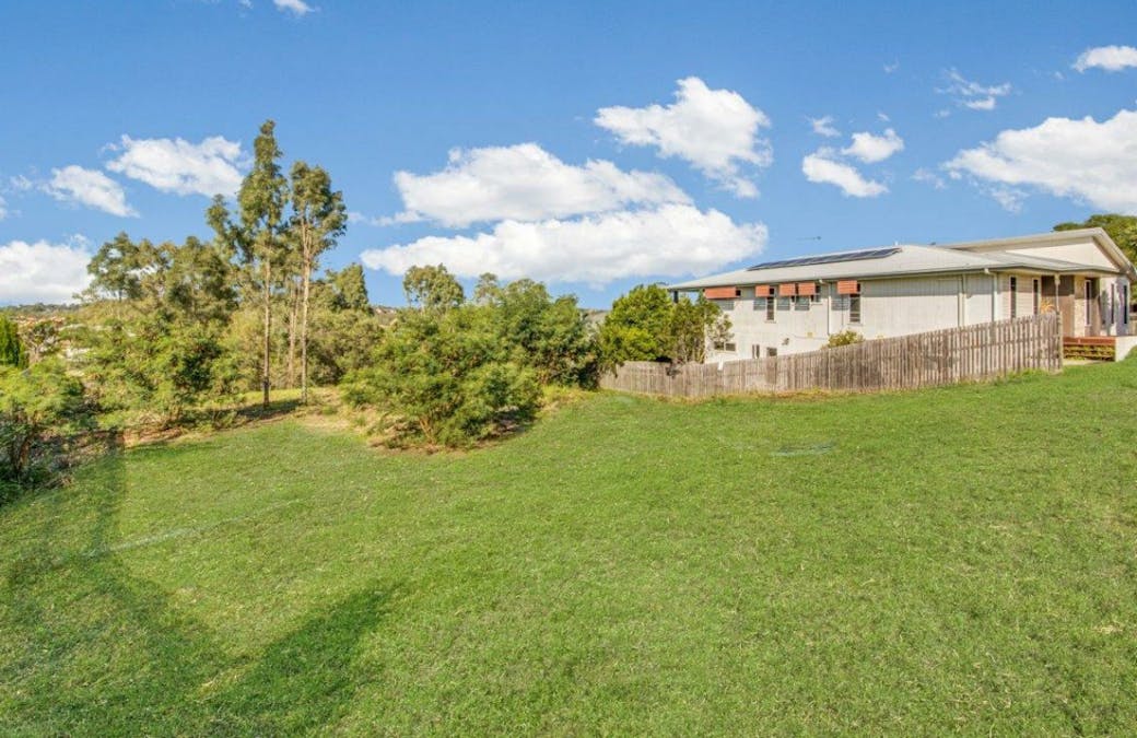 17 Koowin Drive, Kirkwood, QLD, 4680 - Image 6
