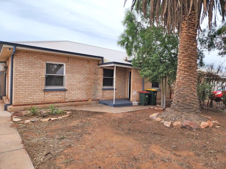 17 James Street, Whyalla Norrie, SA, 5608 - Image 1