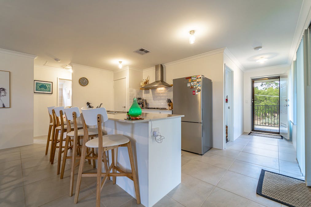 32 Bannerdale Road, Baldivis, WA, 6171 - Image 10