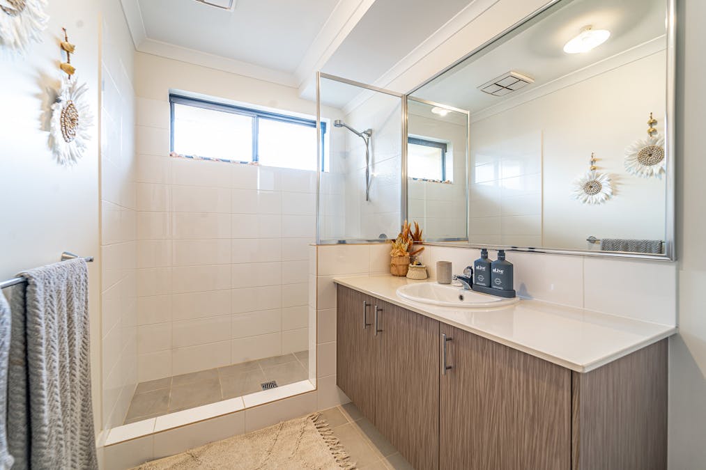 32 Bannerdale Road, Baldivis, WA, 6171 - Image 12