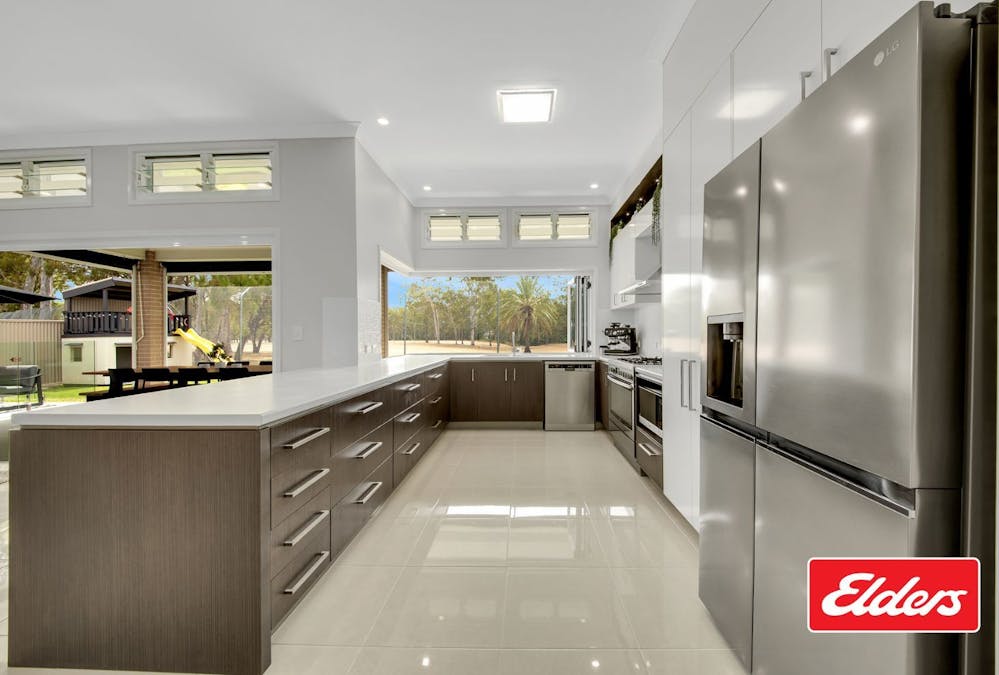 16 Gardenia Crescent, Kin Kora, QLD, 4680 - Image 7