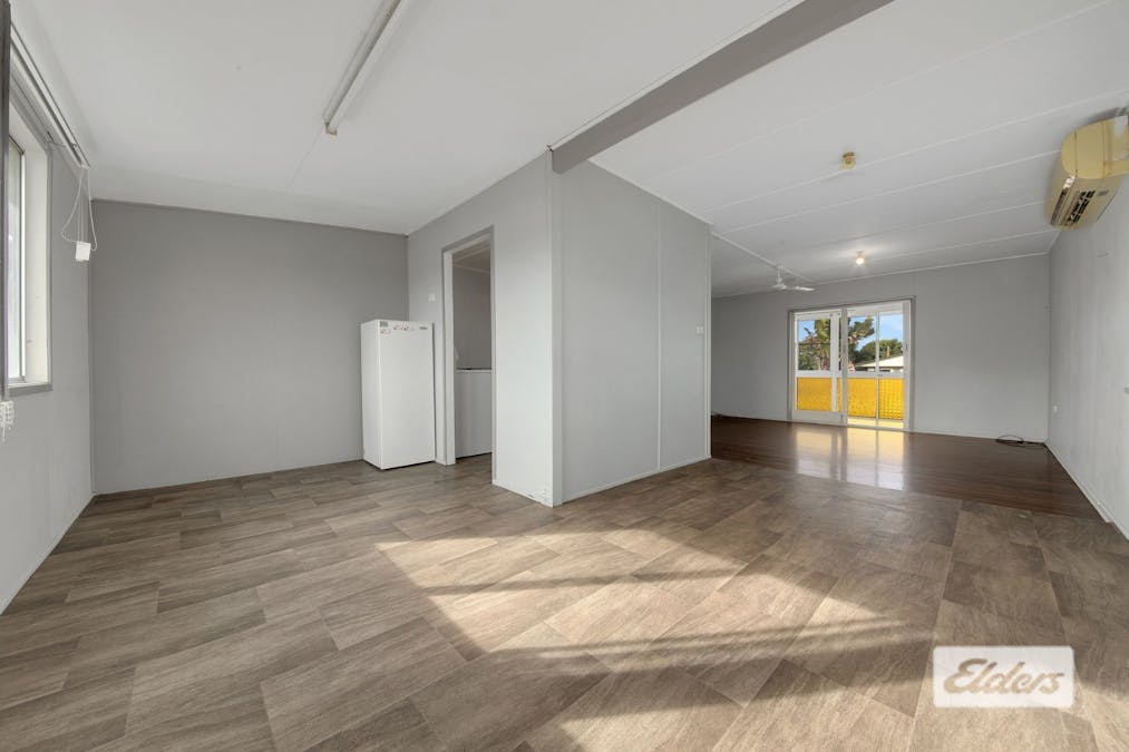 36 Hetherington Street, West Gladstone, QLD, 4680 - Image 6