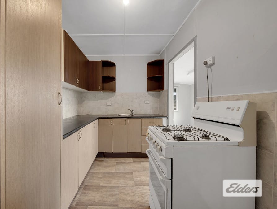 36 Hetherington Street, West Gladstone, QLD, 4680 - Image 4