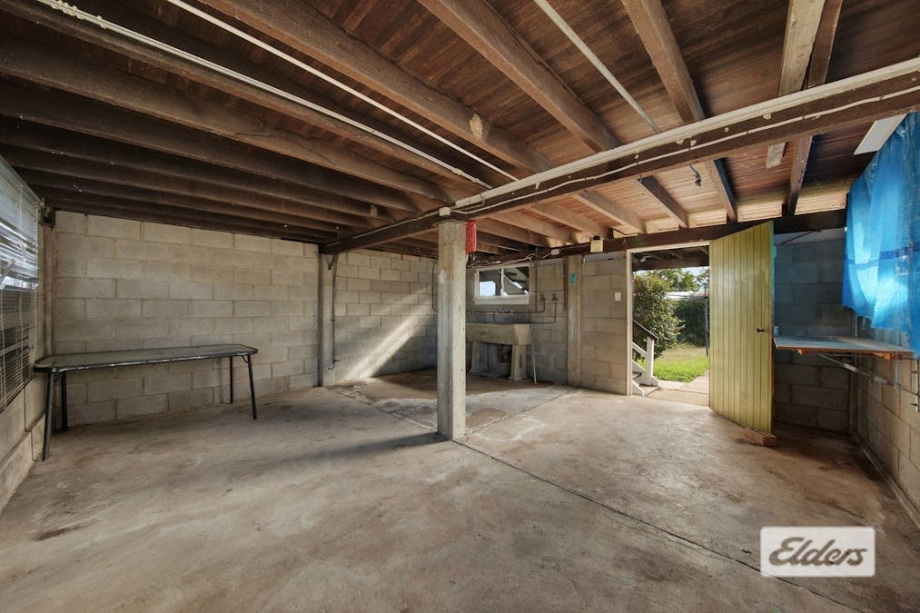 36 Hetherington Street, West Gladstone, QLD, 4680 - Image 17