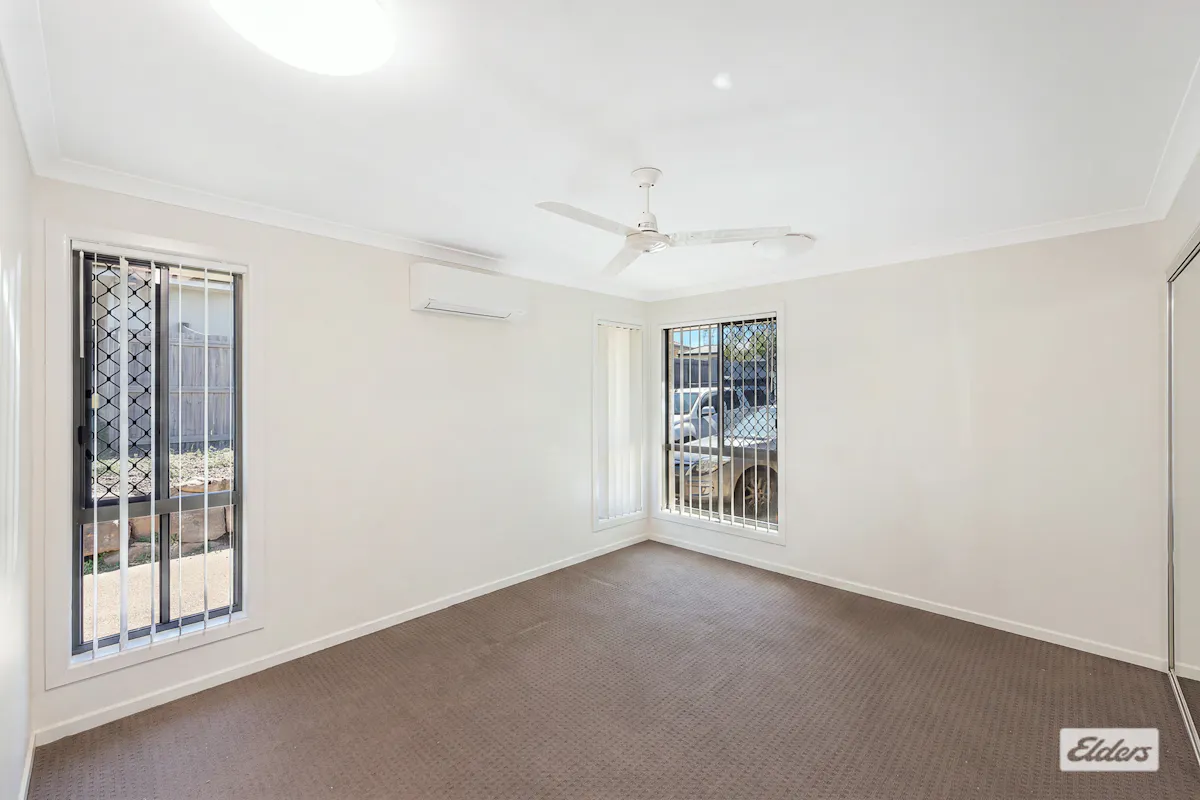 2/2 Wentworth Place — photo 15 of 22