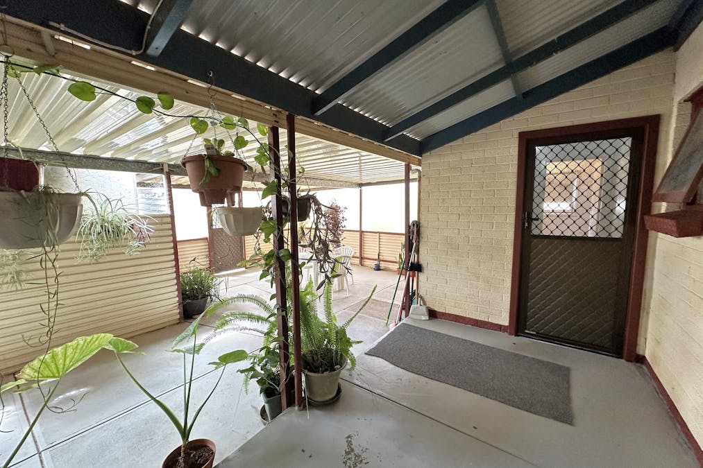 6 Loring Street, Whyalla Stuart, SA, 5608 Sold Elders Real Estate