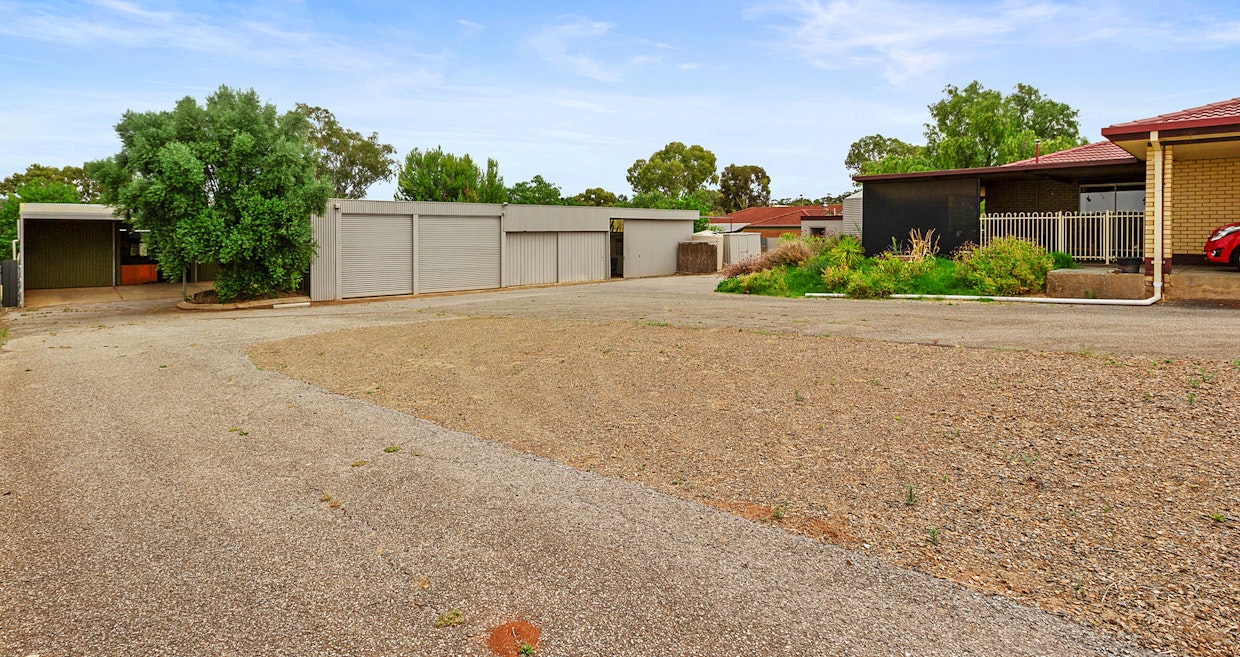 88-88A Murray Road, Willaston, SA, 5118 - Image 17