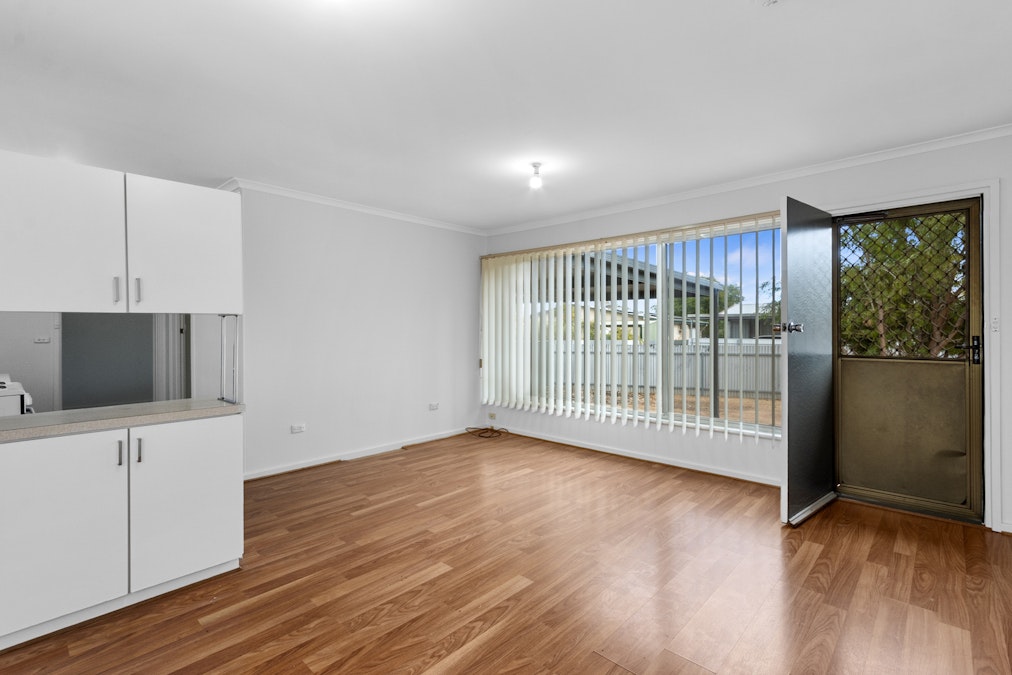 20 Kelly Street, Balaklava, SA, 5461 - Image 6