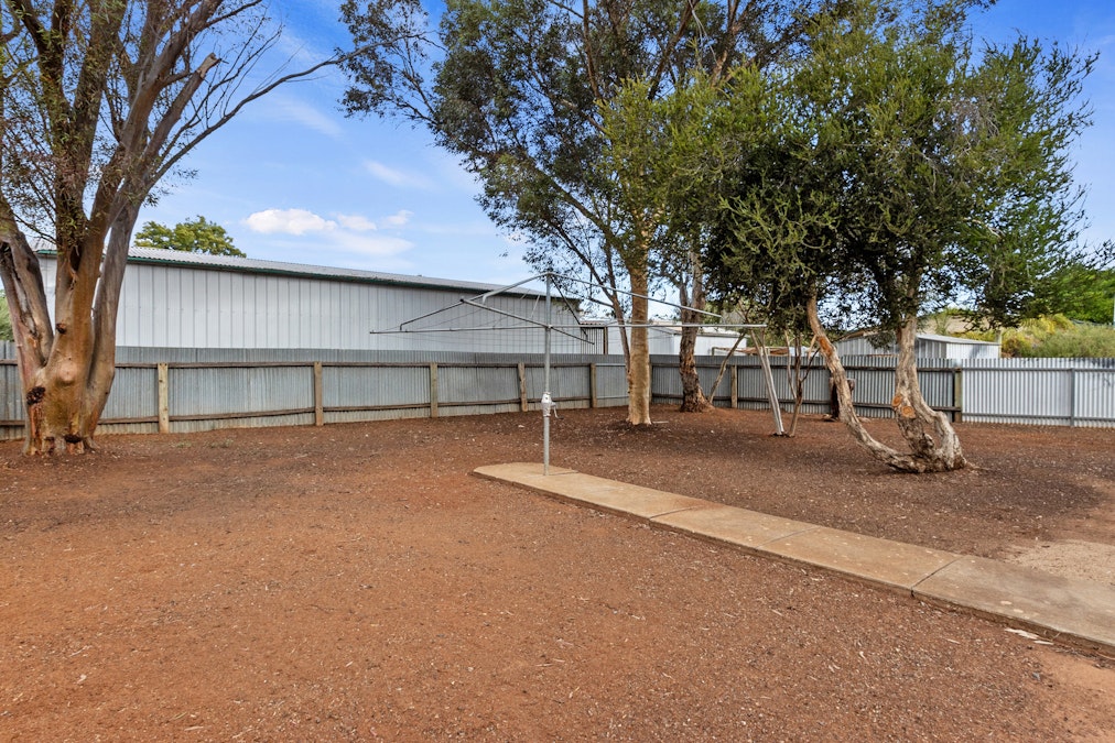 20 Kelly Street, Balaklava, SA, 5461 - Image 15