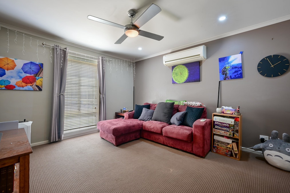 11 Clee Street, Whyalla Norrie, SA, 5608 - Image 3