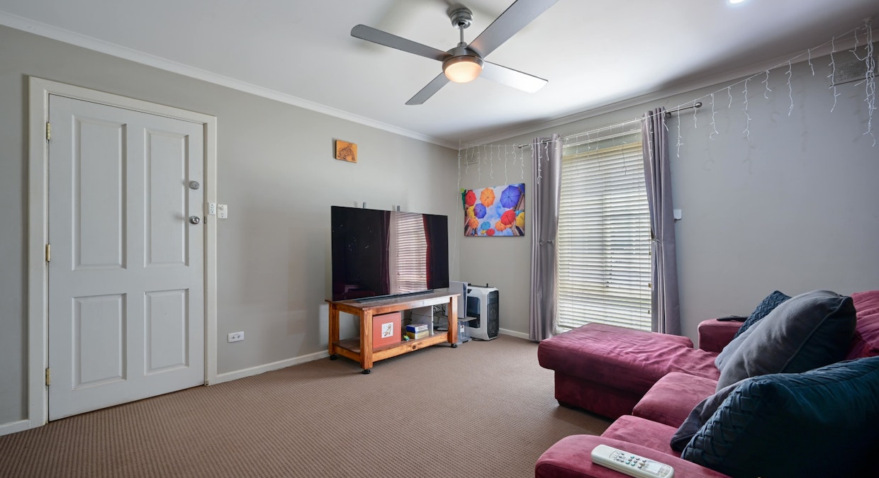 11 Clee Street, Whyalla Norrie, SA, 5608 - Image 4