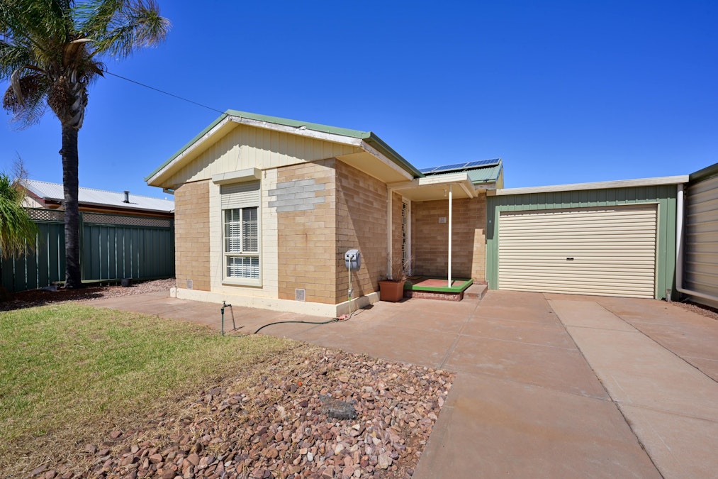 11 Clee Street, Whyalla Norrie, SA, 5608 - Image 1