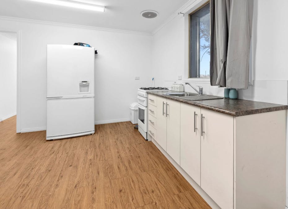 27 Smith Drive, Waikerie, SA, 5330 - Image 3
