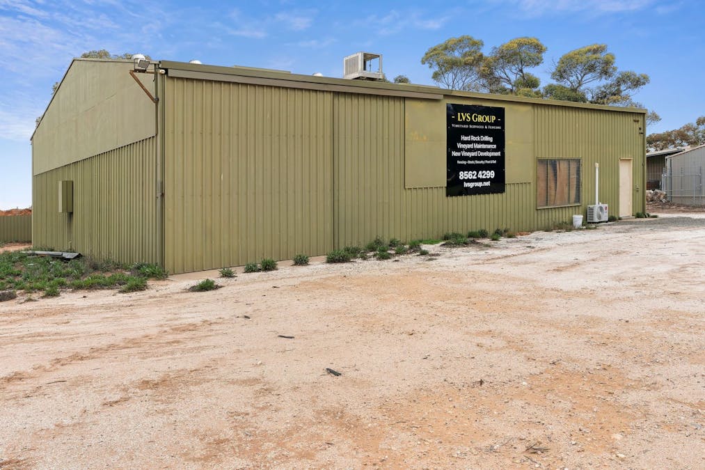 27 Smith Drive, Waikerie, SA, 5330 - Image 12