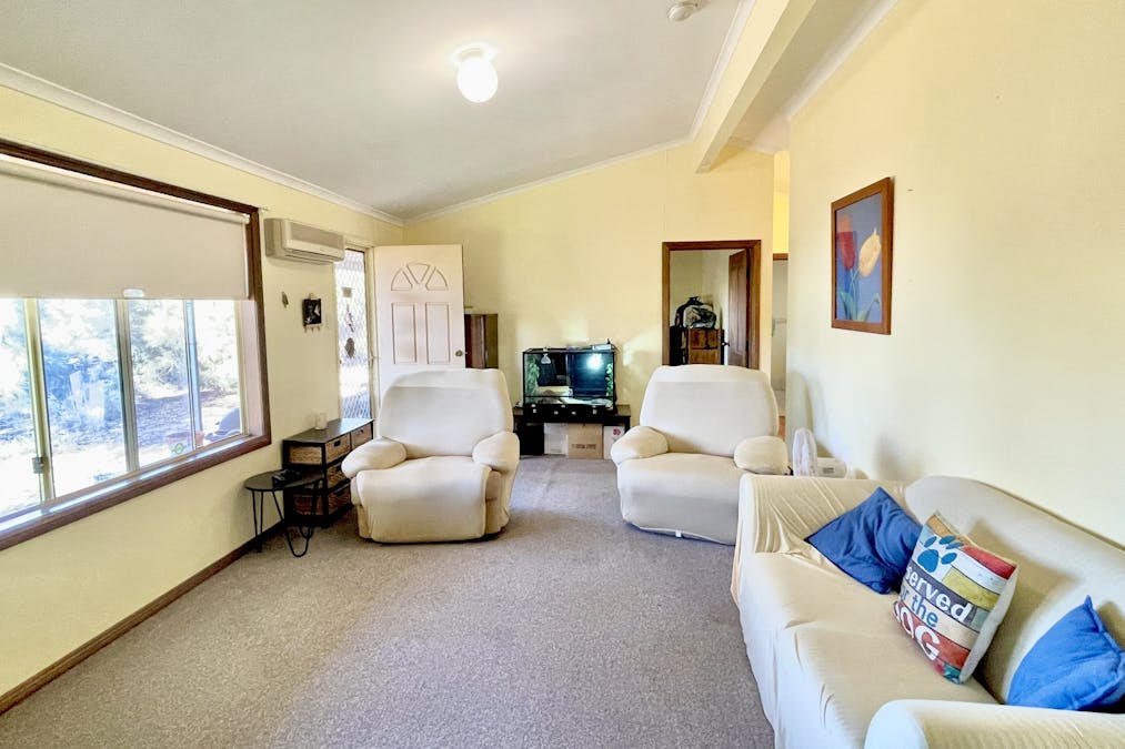 23 Schaefer Avenue, Kimba, SA, 5641 - Image 4