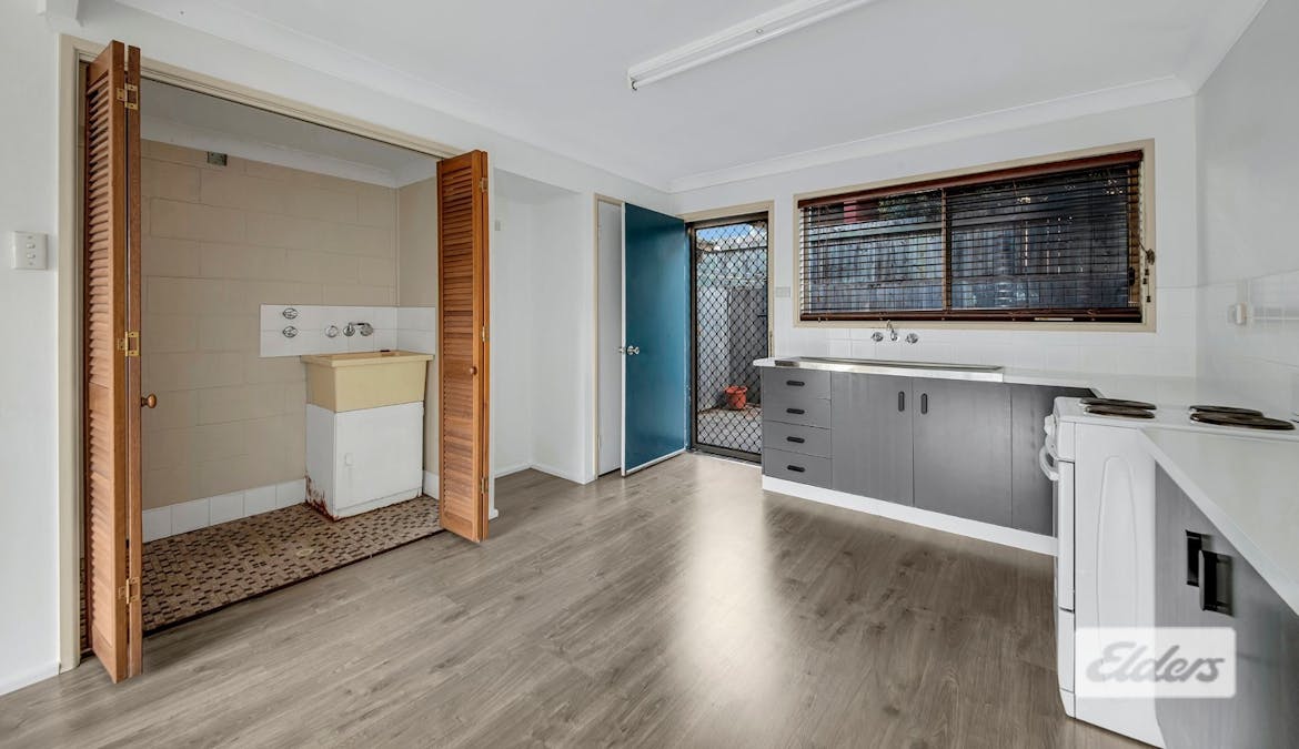 11/17 Roberts Street, South Gladstone, QLD, 4680 - Image 5