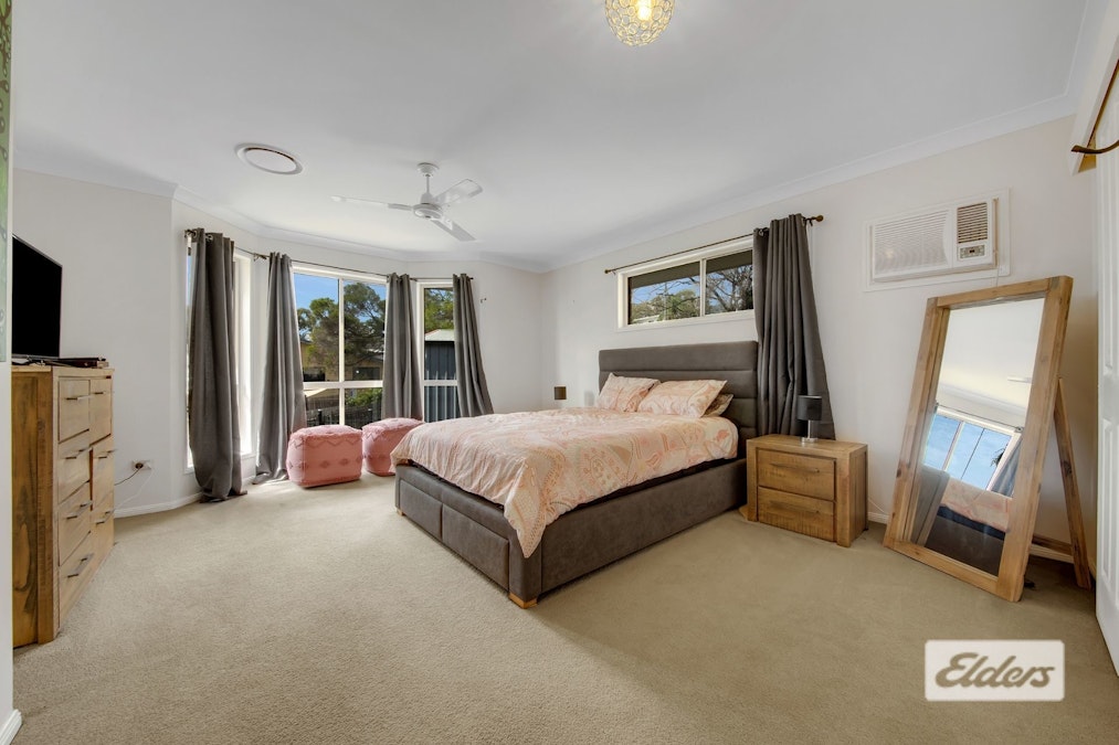 8 Kenneth Court, New Auckland, QLD, 4680 - Image 11
