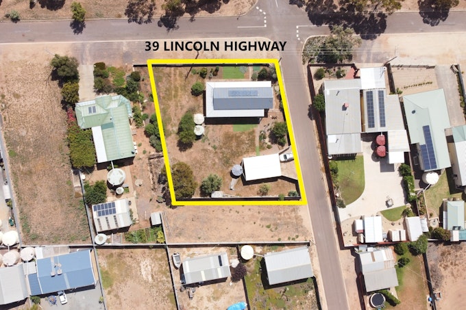 39 Lincoln Highway, Cowell, SA, 5602 - Image 1