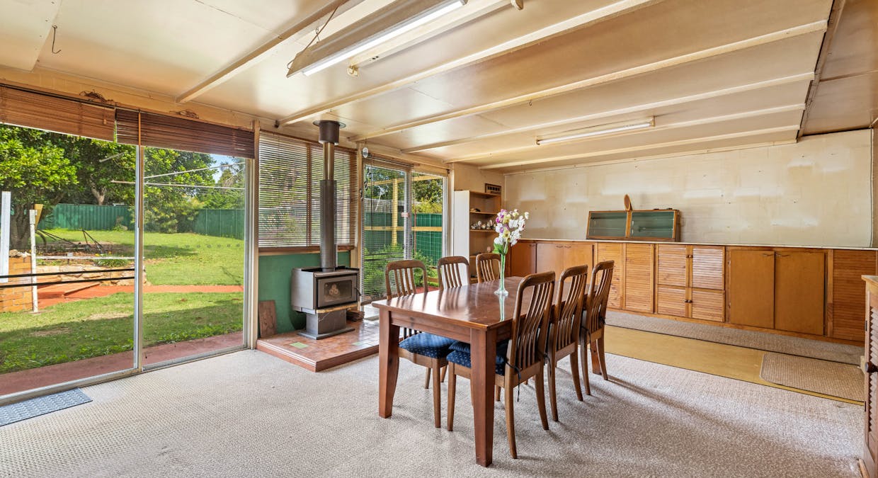 16 Shennan Street, Harristown, QLD, 4350 - Image 12