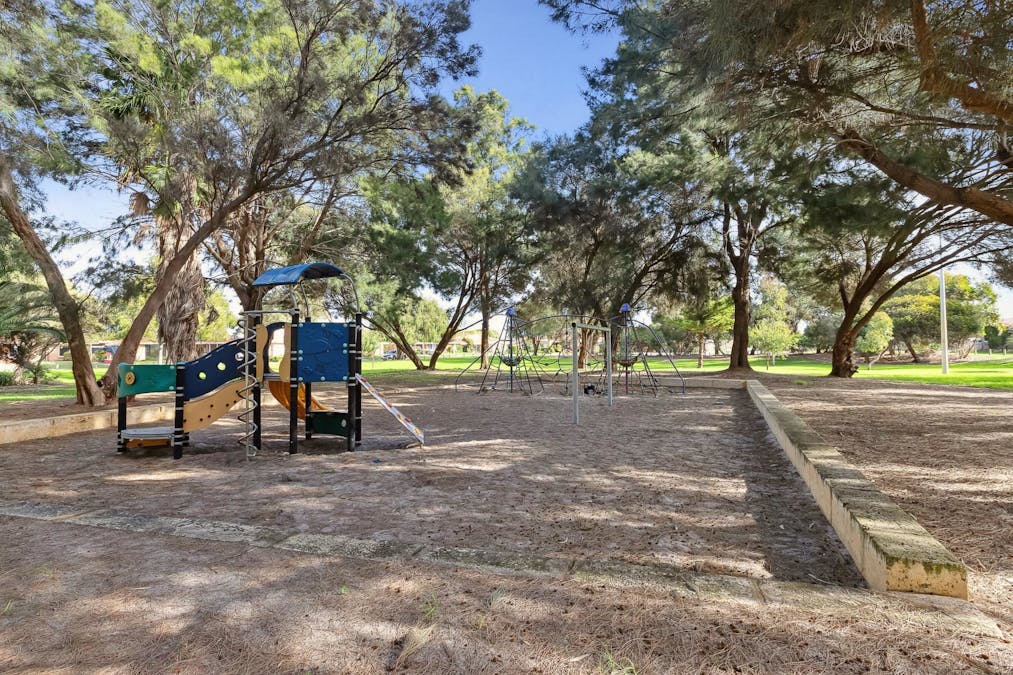 11 Belmont Close, Port Kennedy, WA, 6172 - Image 28