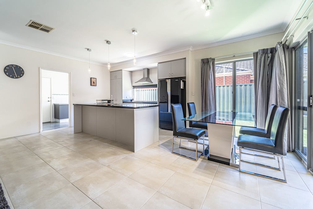 34 Clearwater Way, Singleton, WA, 6175 - Image 17