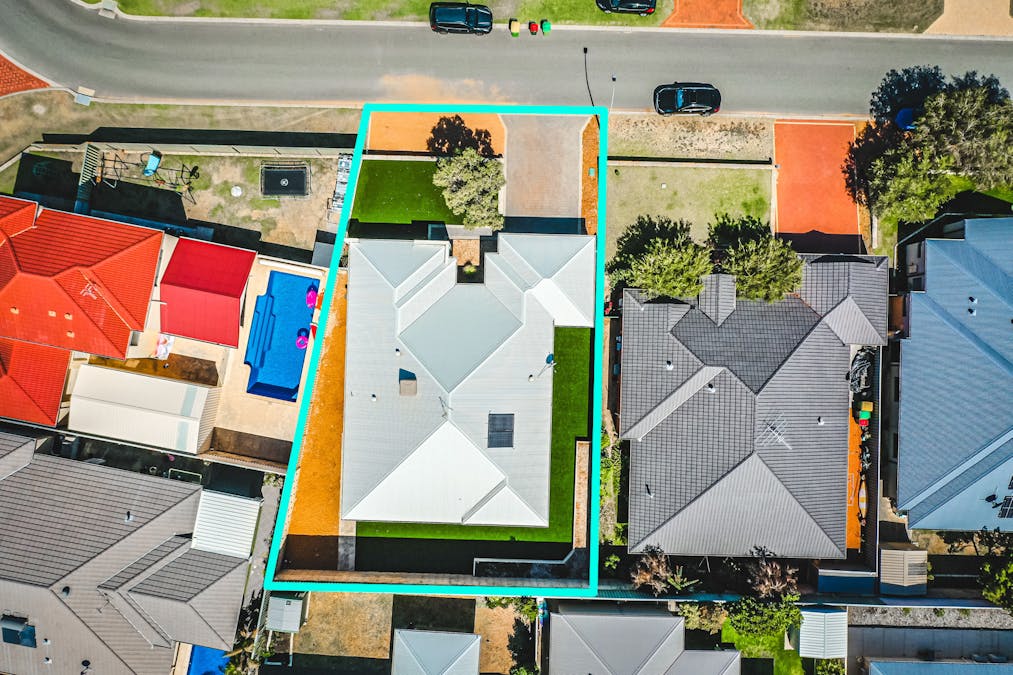 34 Clearwater Way, Singleton, WA, 6175 - Image 2