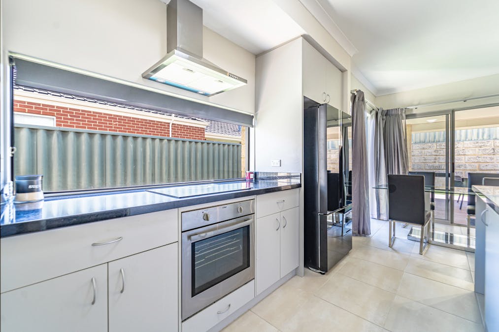 34 Clearwater Way, Singleton, WA, 6175 - Image 14