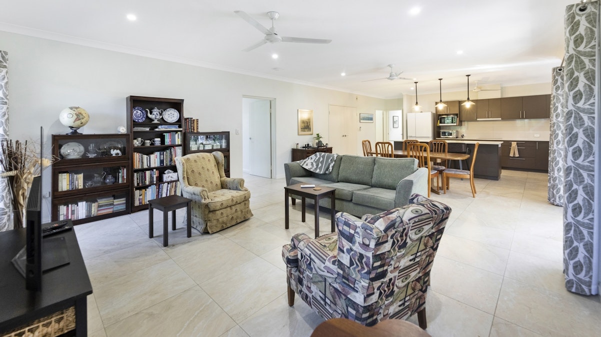 42 Gerardine Crescent, Bellamack, NT, 0832 - Image 3