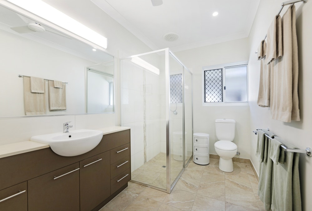 42 Gerardine Crescent, Bellamack, NT, 0832 - Image 12