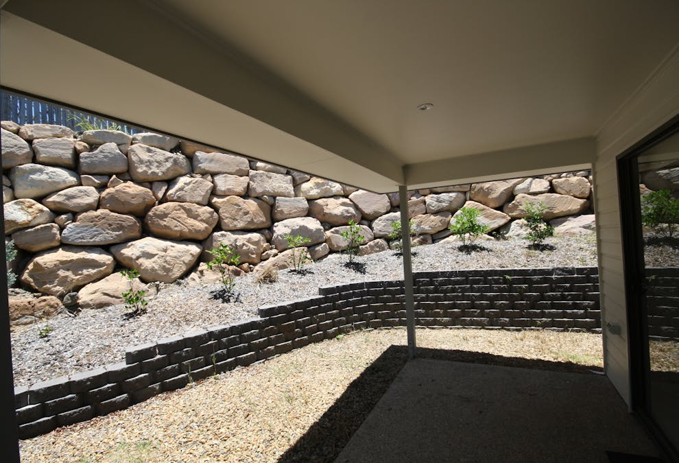 1/34 Blaxland Court, Glen Eden, QLD, 4680 - Image 3