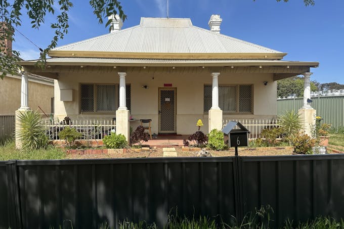 6 Claude Street, Katanning, WA, 6317 - Image 1