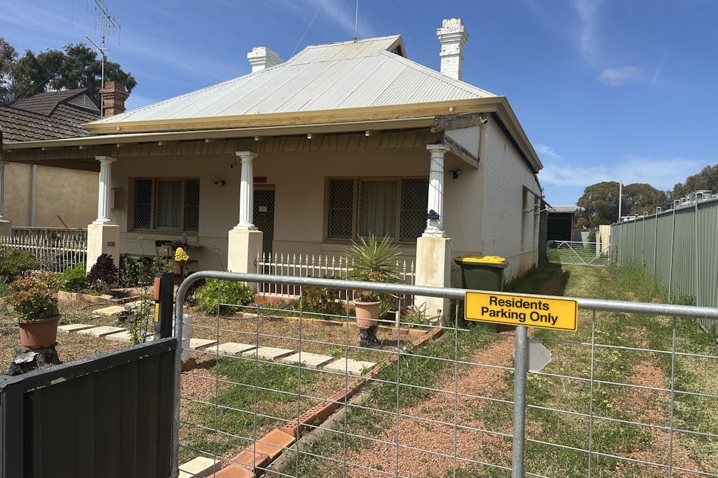 6 Claude Street, Katanning, WA, 6317 - Image 3