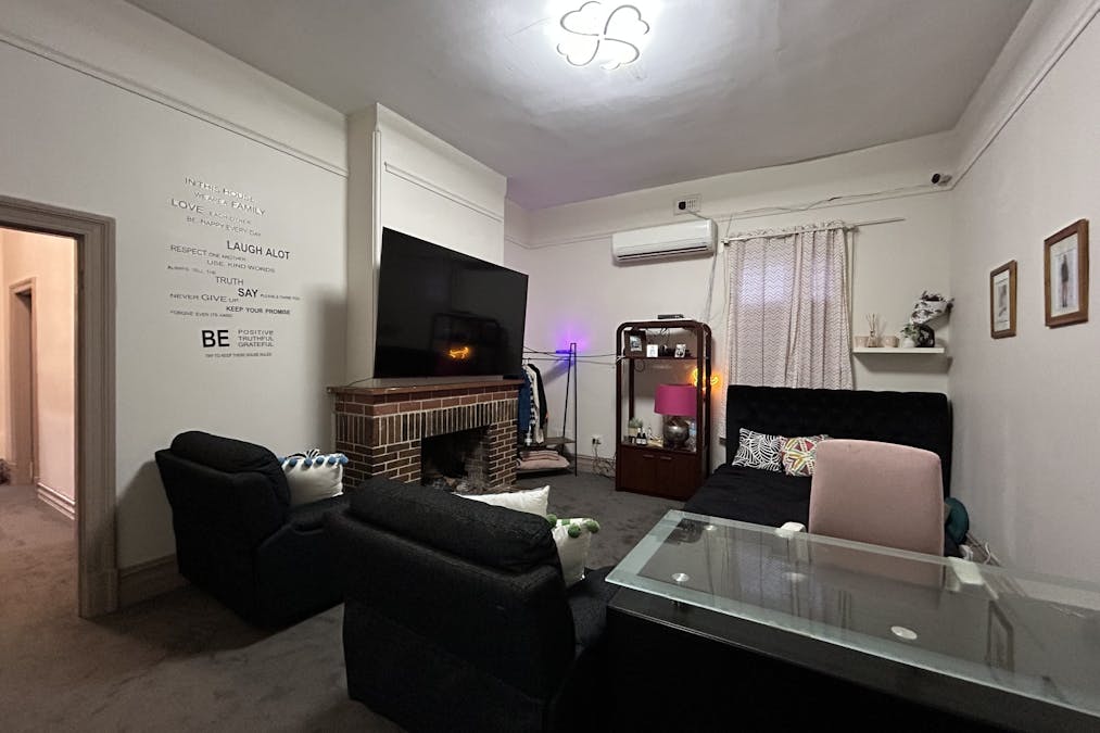 6 Claude Street, Katanning, WA, 6317 - Image 10