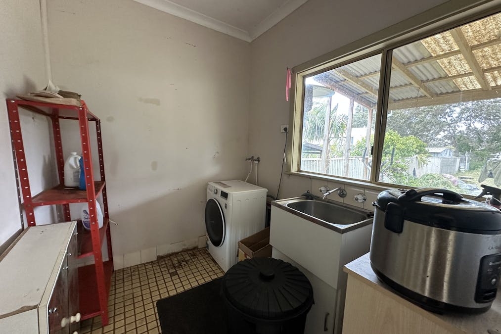 6 Claude Street, Katanning, WA, 6317 - Image 17