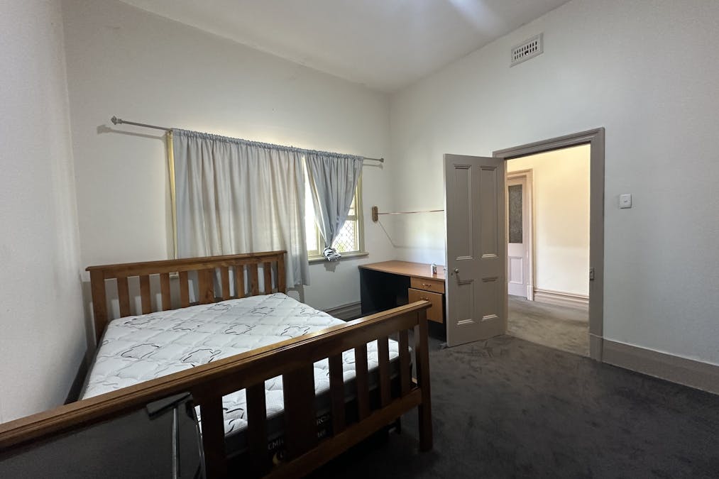 6 Claude Street, Katanning, WA, 6317 - Image 13