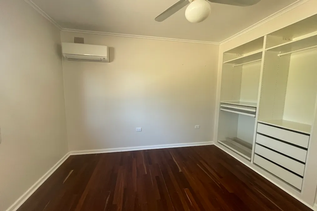 16 McLennan Avenue, Whyalla Norrie, SA, 5608 - Image 6