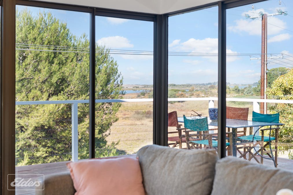 118 Island View Drive, Clayton Bay, SA, 5256 - Image 10