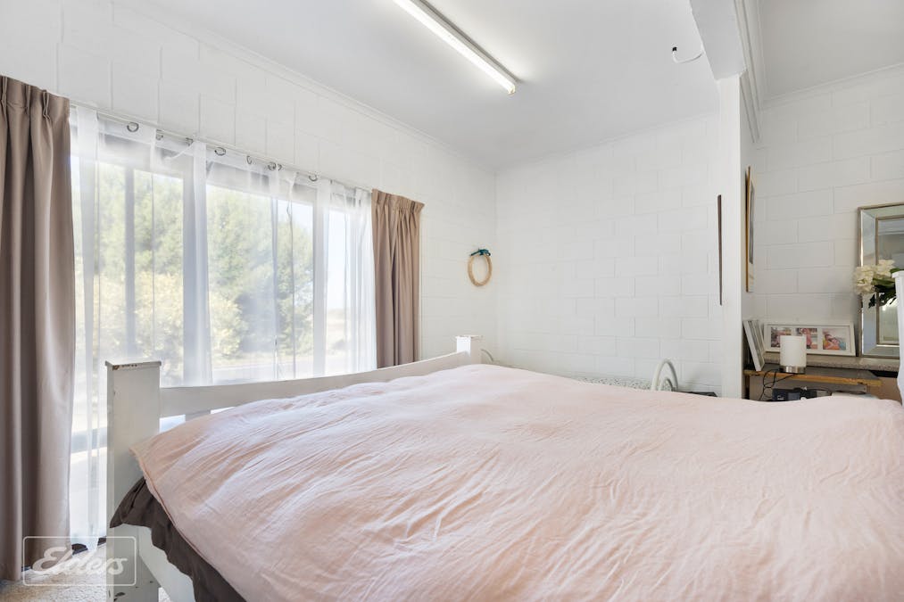 118 Island View Drive, Clayton Bay, SA, 5256 - Image 22