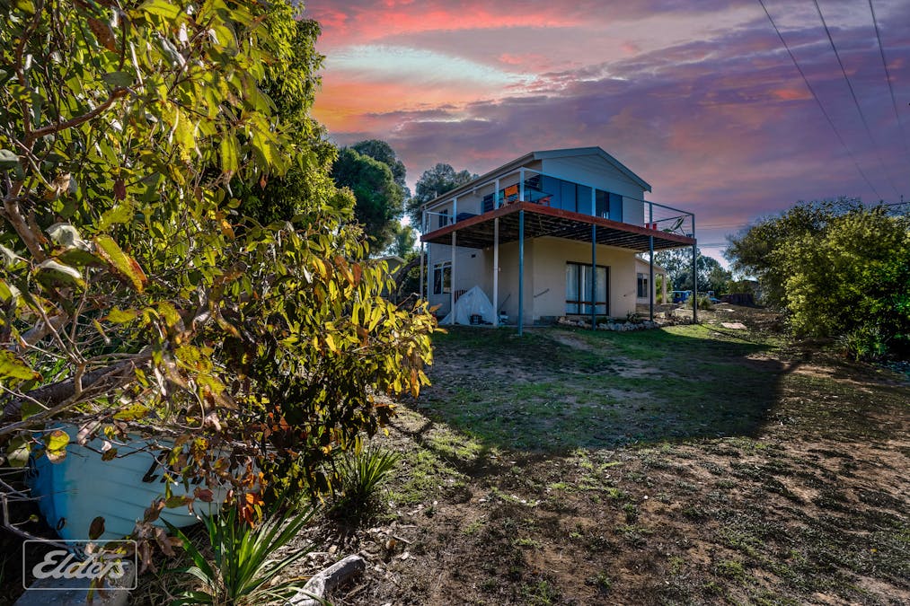 118 Island View Drive, Clayton Bay, SA, 5256 - Image 2