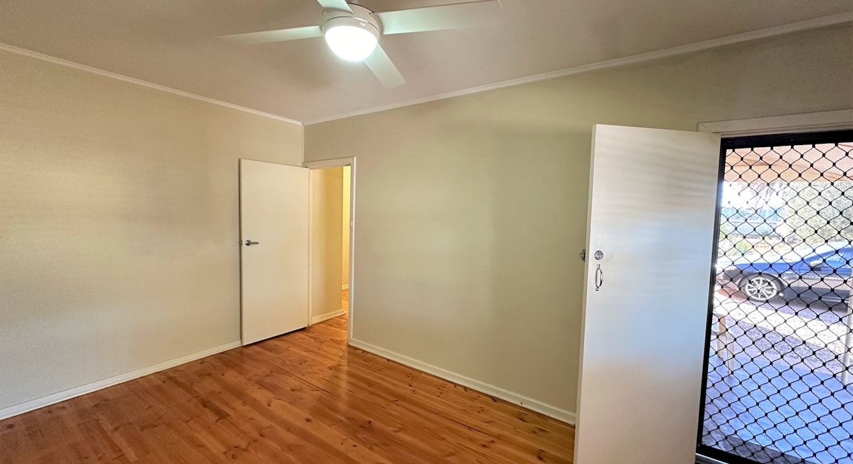 5 Simmons Street, Whyalla Norrie, SA, 5608 - Image 2