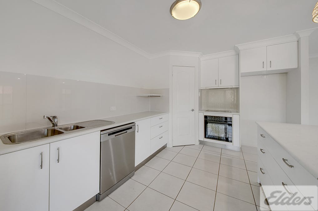 10 Gumnut Place, Kirkwood, QLD, 4680 - Image 6